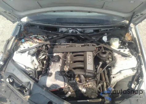 2006 BMW 325I из США, поврежденный, VIN WBAVB13536KX66148